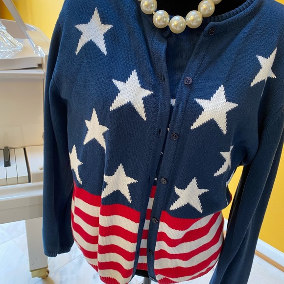 US Flag cardigan sweater - Picture 5 of 6